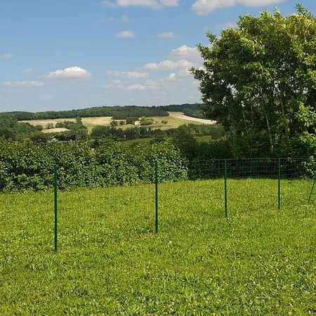 Au Bonhomme De Chemin Holiday home
