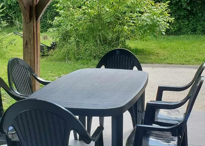 Au Bonhomme De Chemin Сasa de vacaciones *